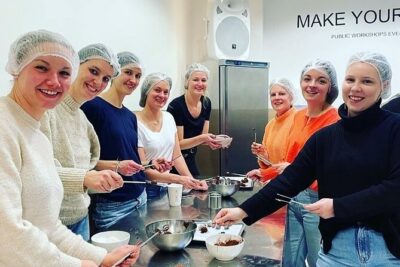 1.5h Belgian Chocolate Workshop in Brussels (bean to bar) - Tempering on marble and making mendiants, truffles, and a personalized bar