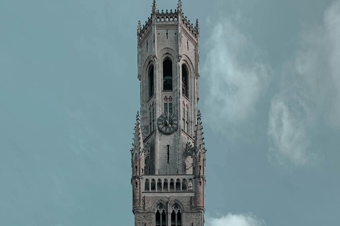 2-Hour Historical Walking Tour in Bruges with Praline Included - Getting oriented at Markt 4: the walk starts where power and trade meet
