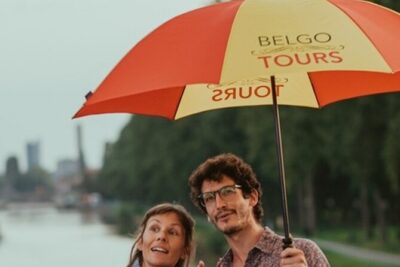 2-Hour Medieval Walk and Chocolate Tasting in Bruges - Grote Markt and Belfort: the city’s clock, in stone