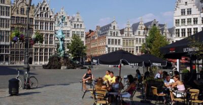 Antwerp: Private 3-Hour Historical Sightseeing Walking Tour - Grote Markt to Renaissance City Hall: Antwerp’s “power block” in 3 centuries