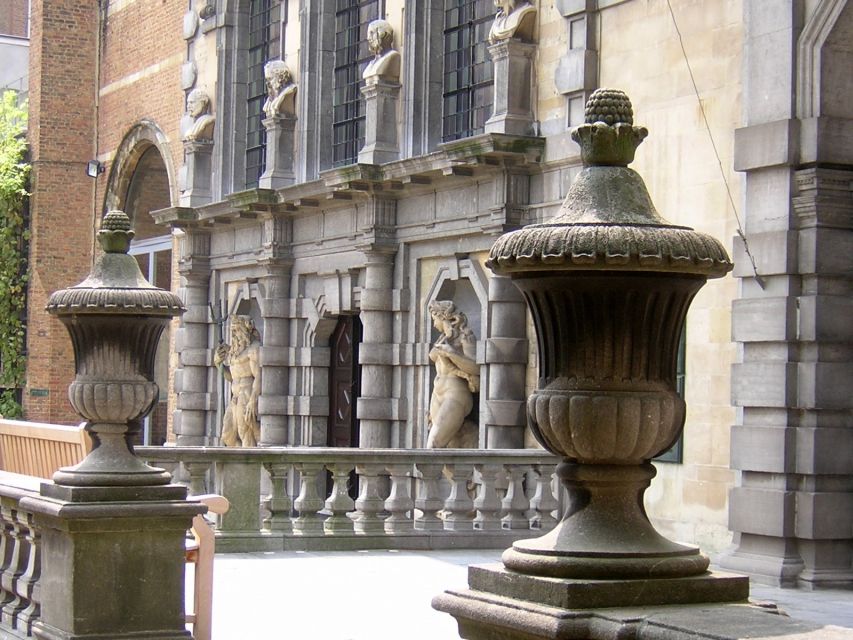 Antwerp: Walking Tour from Steen to Central Station - Value, pace, and who should book this private walk