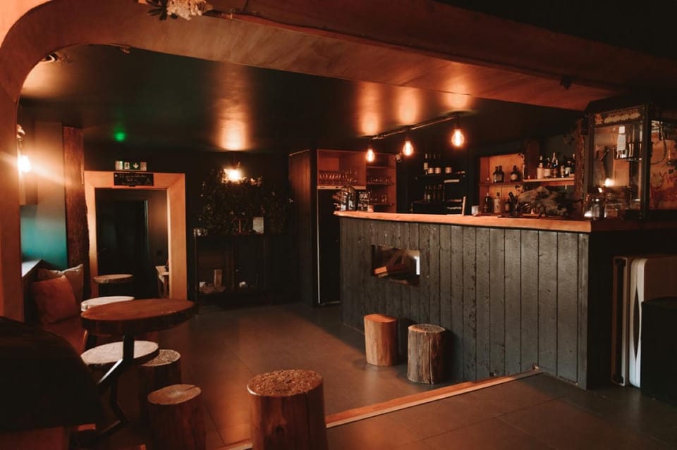 Axe Throwing Experience - Unlimited Throws: Why This Is Better Than the Short-Try Format