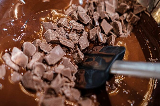 Belgian Chocolate Truffle Making Workshop in Bruges - Meeting point and timing: plan to arrive a bit early