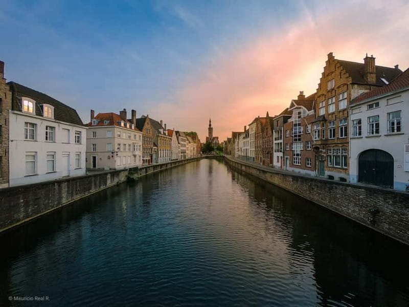 Bruges: 1.5-Hour Dark Side of Bruges Private Tour - The guide experience: what makes it feel personal