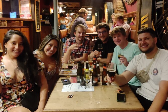 Bruges Beer Tasting Experience (with cheese!) - The pacing and group size: a sociable night without feeling crowded