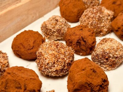 Bruges: Chocolate Truffle Making Class - Finding Grauwwerkersstraat 15 Near Grote Markt