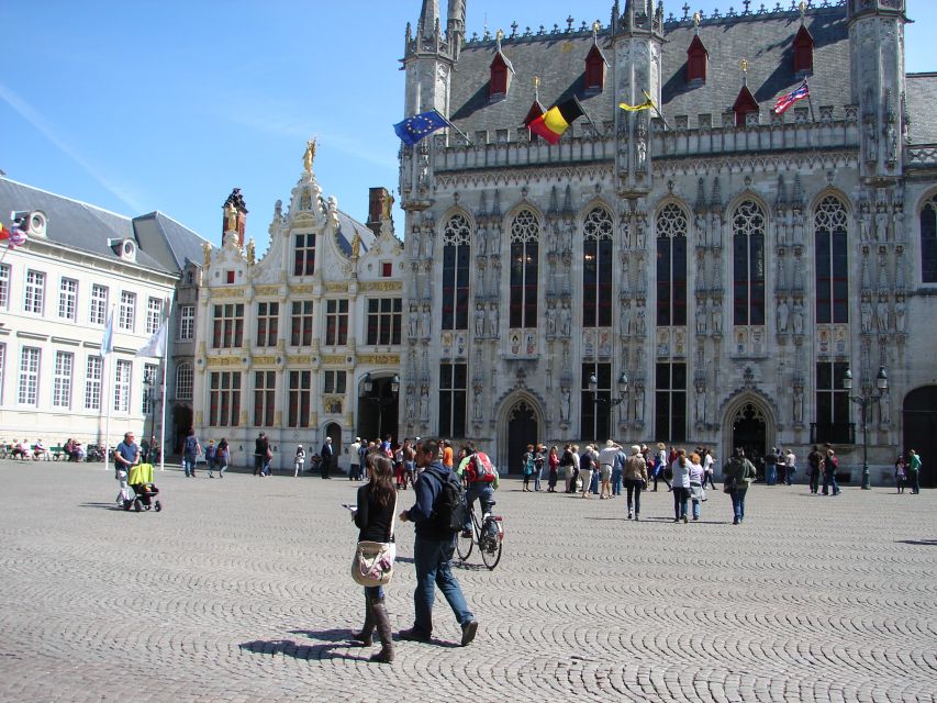 Bruges Private 2-Hour Walking Tour - Fish Market, Tanners Square, and Dijver: canals with a job to do