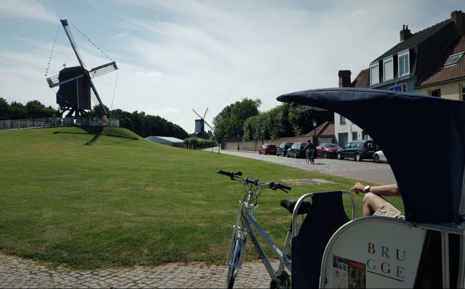 Bruges: Private Guided Tour by Pedicab - Private comfort: up to 3 seats, canopy cover, and rain-ready touches