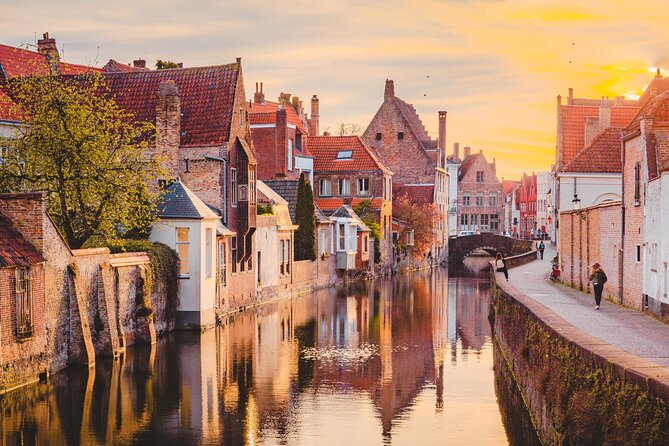 Bruges Scavenger Hunt and Highlights Self Guided Audio Tour - Best Fit: Who This Tour Is Perfect For