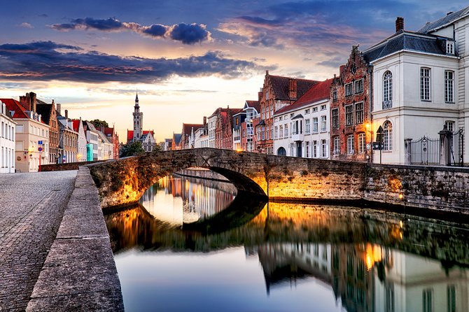 Bruges Walking Tour - Meeting point near the station: plan your first 10 minutes