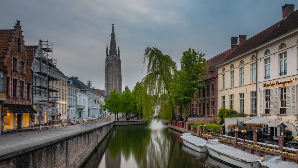 Bruges: Walking Tour, Canal Boat Trip w/Beer Tasting Option - Why This Bruges Tour Works: Walking First, Then Water