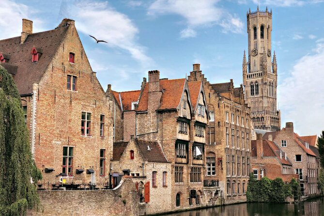 Bruges Walking Tour with Audioguide on Your Smartphone - The walking route: Poertoren to Belfort in about an hour