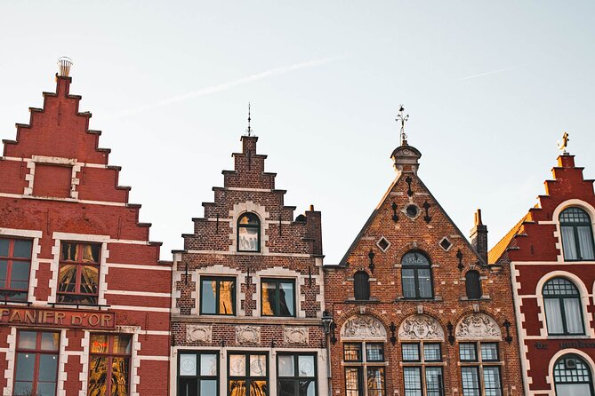 Bruges Walking Tour with Audioguide on Your Smartphone - What’s included (and why it matters on cobblestones)