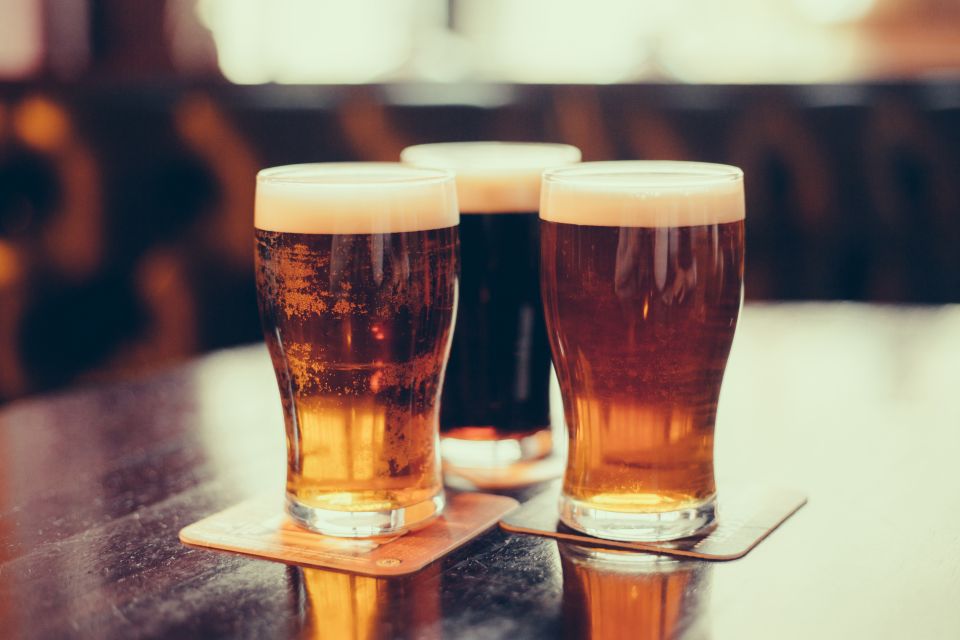 Brussels 2.5-Hour Belgian Beer Tasting Experience - The guide makes the difference: Tom, Fraser, and the art of group storytelling