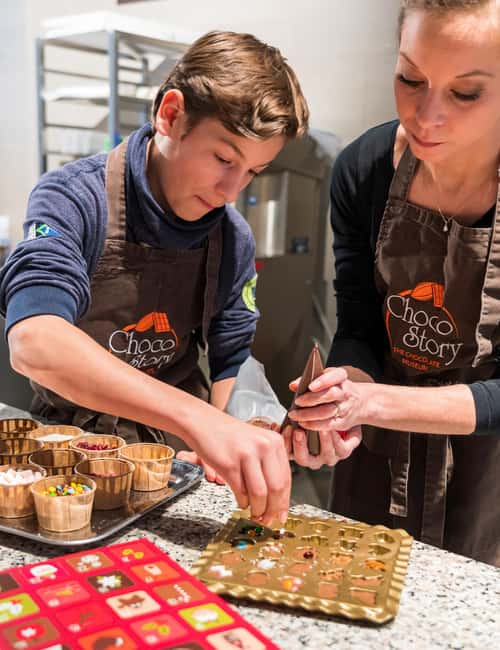 Brussels: 2.5-Hour Chocolate Museum Visit with Workshop - Tastings and pralines: where the workshop connects to the bigger story