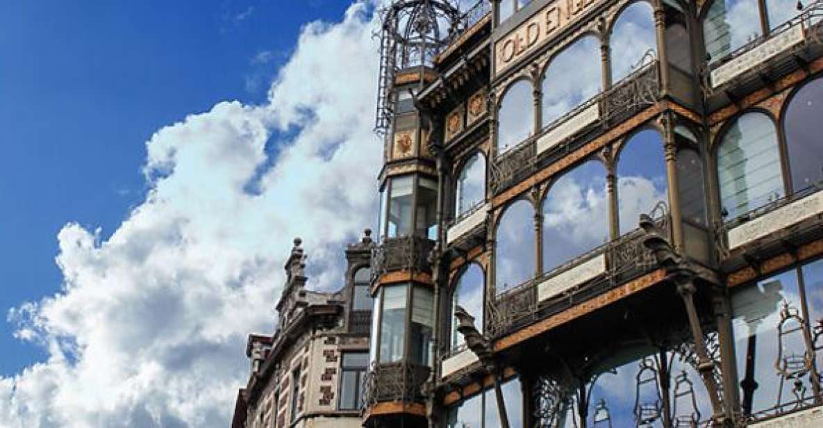 Brussels 3-Hour Guided Art Nouveau Tour - The quick tram ride to Bailli: a practical orientation reset
