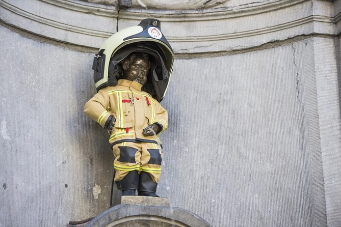 Brussels All In Tour : Belgian food, chocolate, beer, sightseeing - Lunch That Lets You Pick Your Perfect Belgian Bite