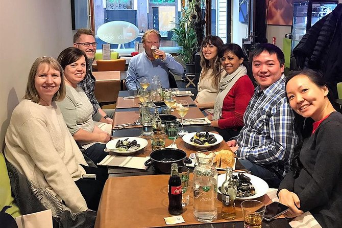 Brussels All In Tour : Belgian food, chocolate, beer, sightseeing - Chocolate Tastings That Make You Look at Wrappers Differently
