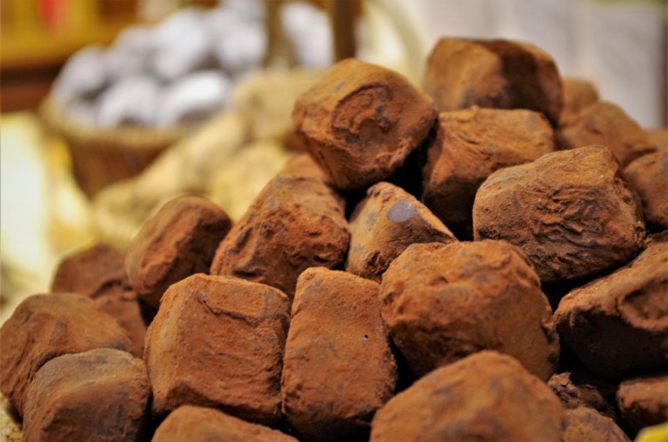 Brussels: Chocolate Workshop and Guided Walking Tour - Who this Brussels chocolate tour is best for