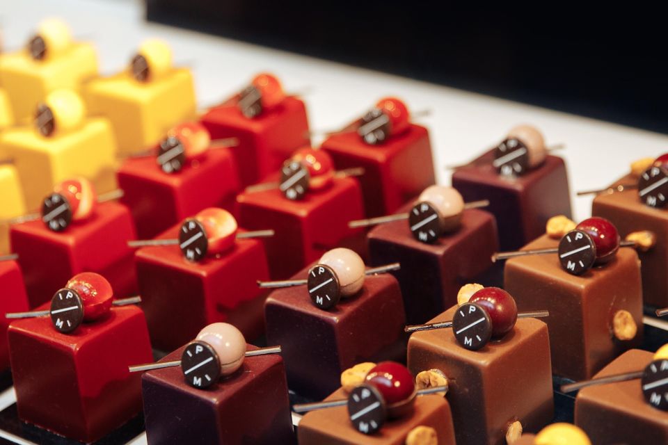 Brussels: Chocolate Workshop and Guided Walking Tour - A chocolate-and-city mix that actually makes sense for a short stay