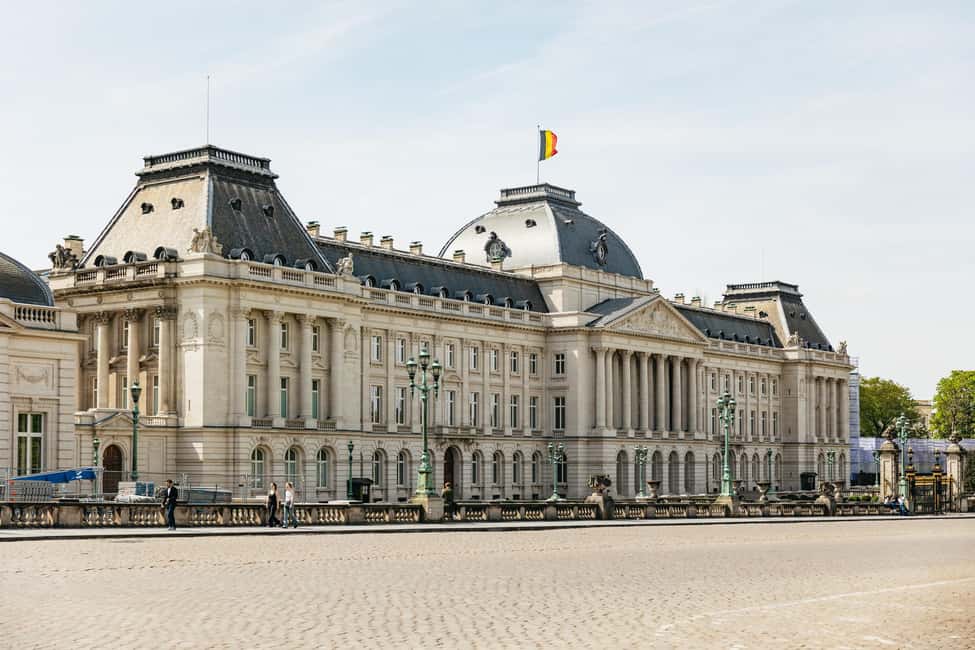 Brussels: City Highlights and Hidden Gems Bike Tour - Grand Hospice Start: Your Bike Fit Before You Hit The Streets