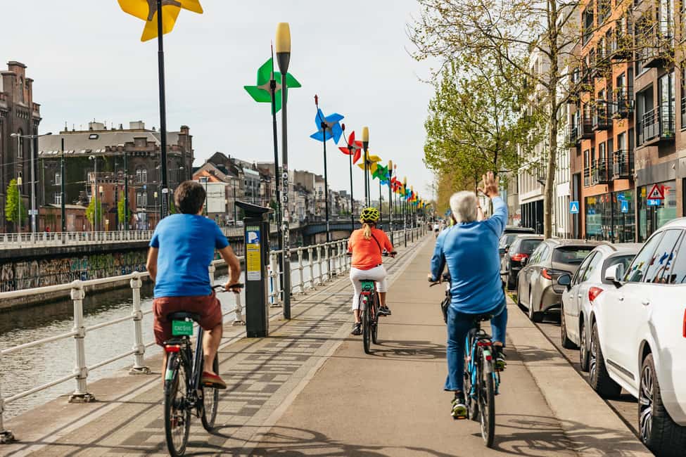 Brussels: City Highlights and Hidden Gems Bike Tour - The Underground Cemetery Moment You’ll Remember