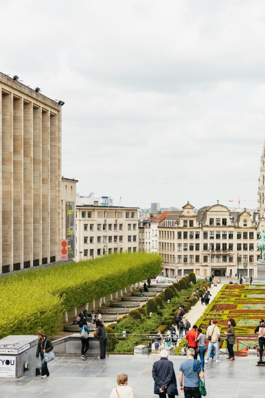 Brussels: City Highlights Walking and Tasting Tour - Hilton Brussels Grand Place: The smart start point