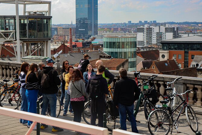 Brussels Highlights & Hidden Gems Bike Tour - Stop 2: Place Sainte-Catherine and the church of Sainte-Catherine