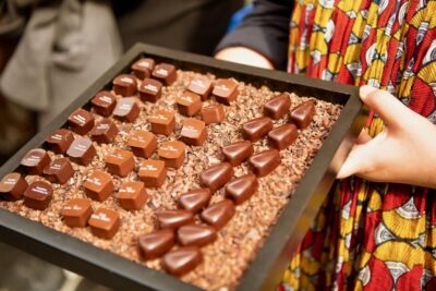 Brussels: Hungry Mary's Famous Beer and Chocolate Tour - Royal Galleries, Grand Place, and Manneken Pis—history without the lecture