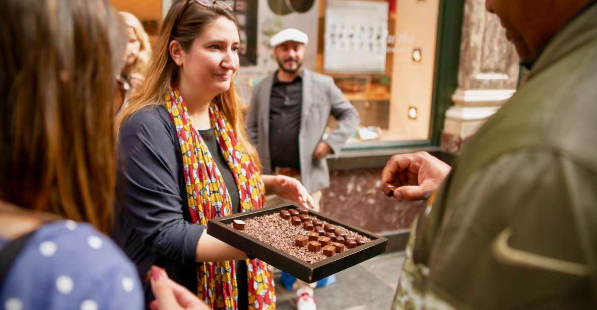 Brussels: Hungry Mary's Famous Beer and Chocolate Tour - Food nibbles and pairing stops that help keep you steady