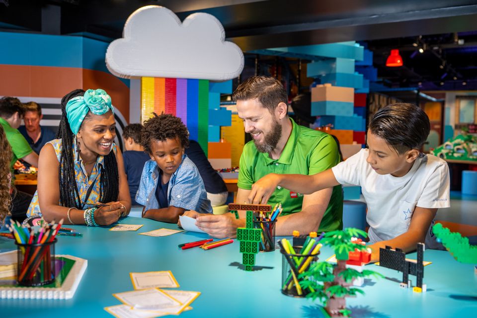 Brussels: LEGO® Discovery Centre Admission Ticket - What a 1-Day LEGO Discovery Centre ticket really covers