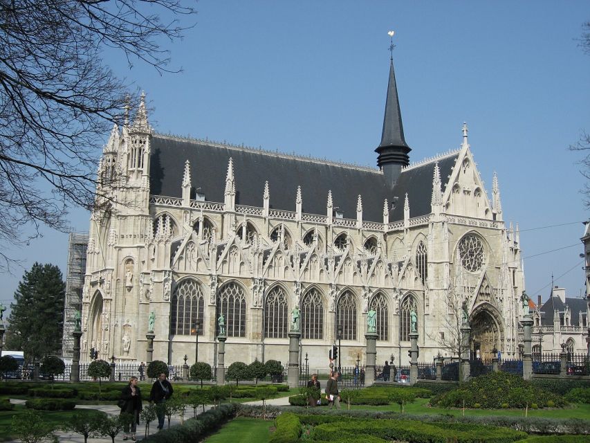 Brussels: Private 3-Hour Sightseeing Walking Tour - Why this 3-hour loop works in the Brussels city center