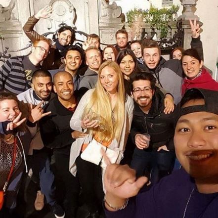 Brussels: Pub Crawl and Nightlife Party Experience - Discounts and what to order if you want the best value