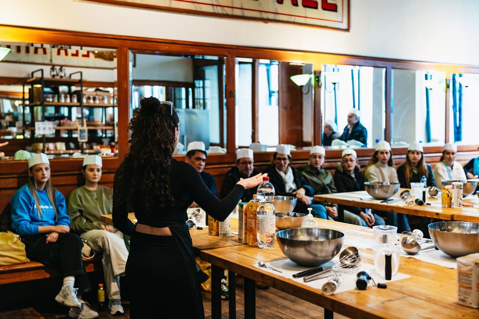 Brussels: Waffle Making Workshop - All You Can Eat - Who should book this Brussels waffle workshop?