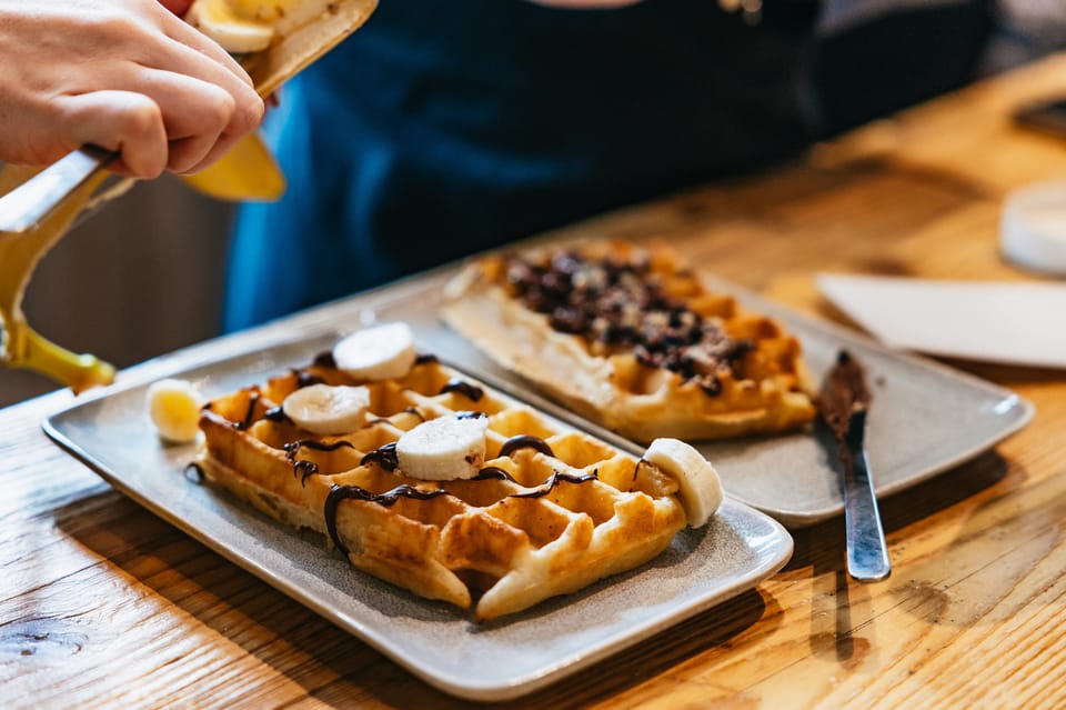 Brussels: Waffle Making Workshop - All You Can Eat - Dietary options: request what you need, and check the equipment reality