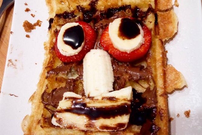 Brussels Waffle Workshop - Cooking Stations Reality: Time, Turns, and Waiting Lines