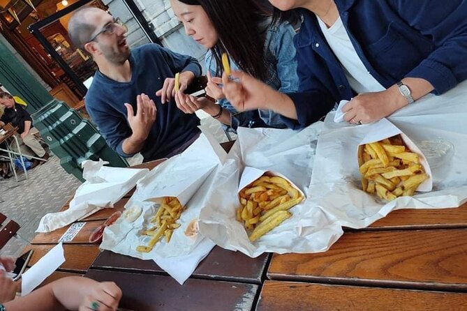 Brussels Walking and Tasting Tour (Beers,Chocolates&Fries/Waffle) - Fries, waffles, and beer: the finish that turns sightseeing into a meal