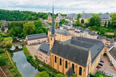 Bus day trip to Luxembourg and Dinant from Brussels - Pickup at Carrefour de l’Europe and the Long Coach Ride Reality