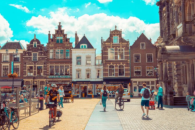 Delft and Keukenhof Gardens Tour from Brussels - Guides in Multiple Languages: When It Works, It Really Works