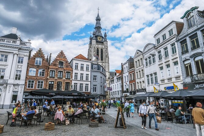 e-Scavenger hunt Kortrijk: Explore the city at your own pace - A phone game that still feels like real walking