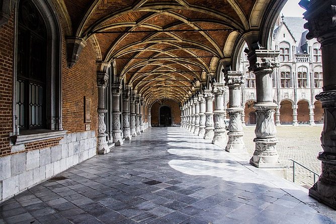 e-Scavenger hunt Liège: Explore the city at your own pace - Who should book this (and who might prefer a guided tour)