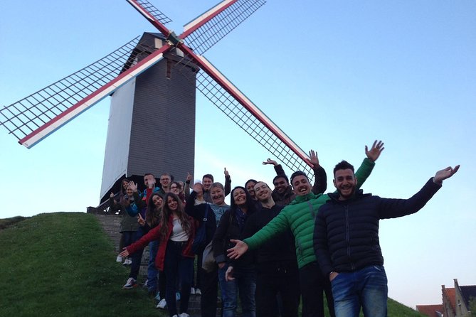 Evening Tour: The Dark Side of Bruges - Vlissinghe: a bar stop with real age (1515)