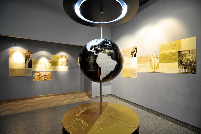 Frietmuseum Entrance Ticket - Best for foodies, rainy-day plans, and families