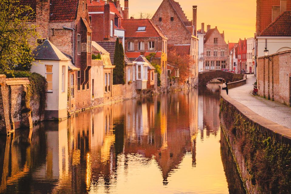 From Brussels: Bruges Day Trip with Boat Tour Option (ENG) - How This Bruges Day Trip Works From Brussels (and why it’s a smart use of time)