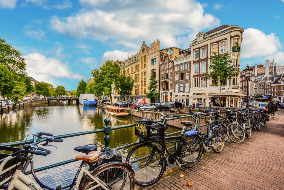 From Brussels: Cheese, Clogs & Windmills Amsterdam Day Trip - When the day feels tight: the one drawback to respect
