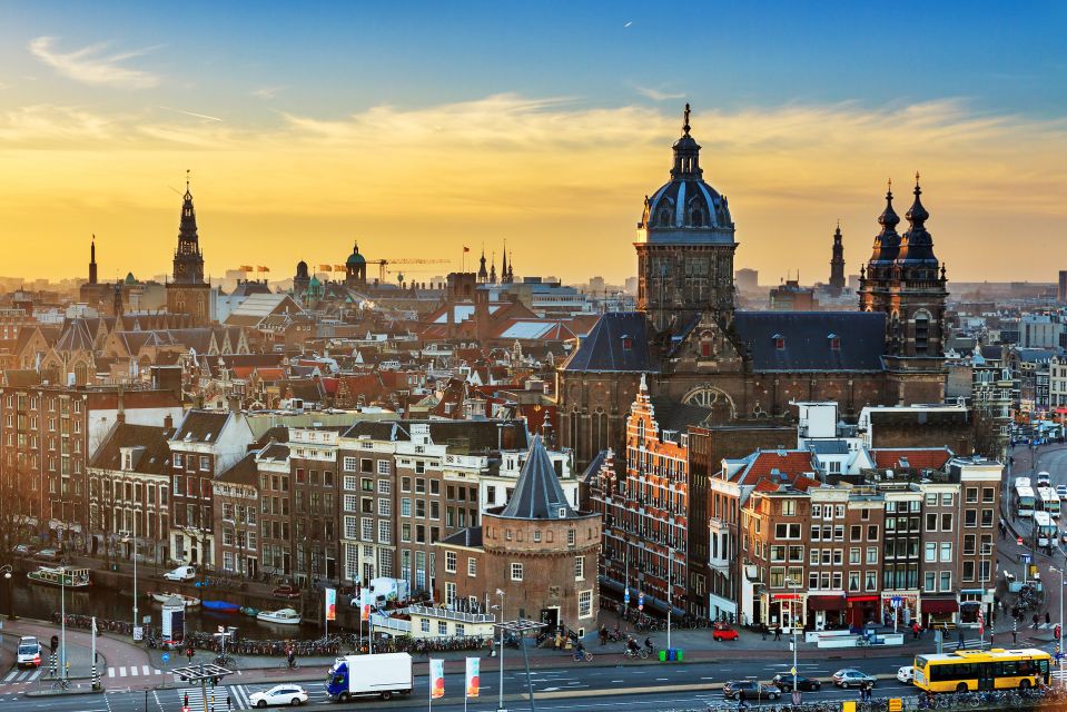 From Brussels: Day Trip to Amsterdam with Canal Boat Cruise - Guides and organization: why it feels smooth (when it does)