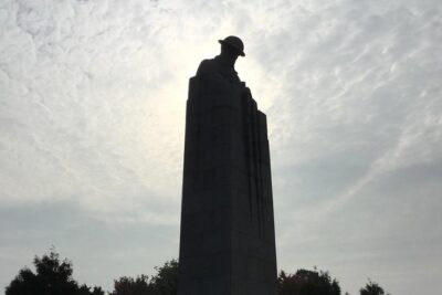 From Ypres, The Christmas Truce to Passchendaele Ypres Based WW1 private tour - Starting at 9:00am: how the day flows across multiple battlefields