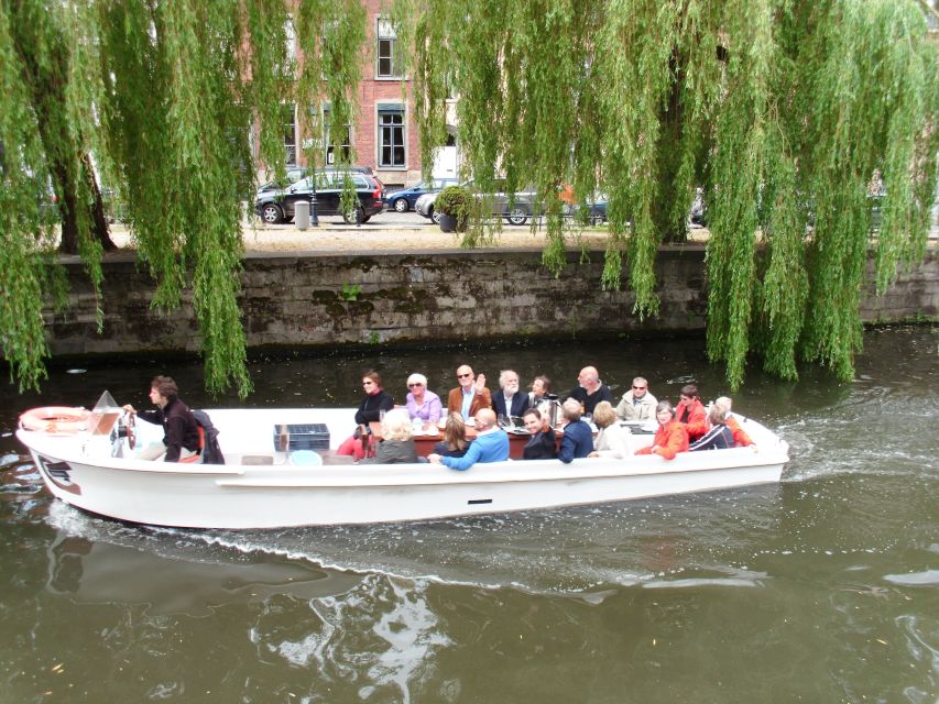 Ghent: 40-Minute Historical Boat Tour of City Center - Who should book this boat tour, and who shouldn’t