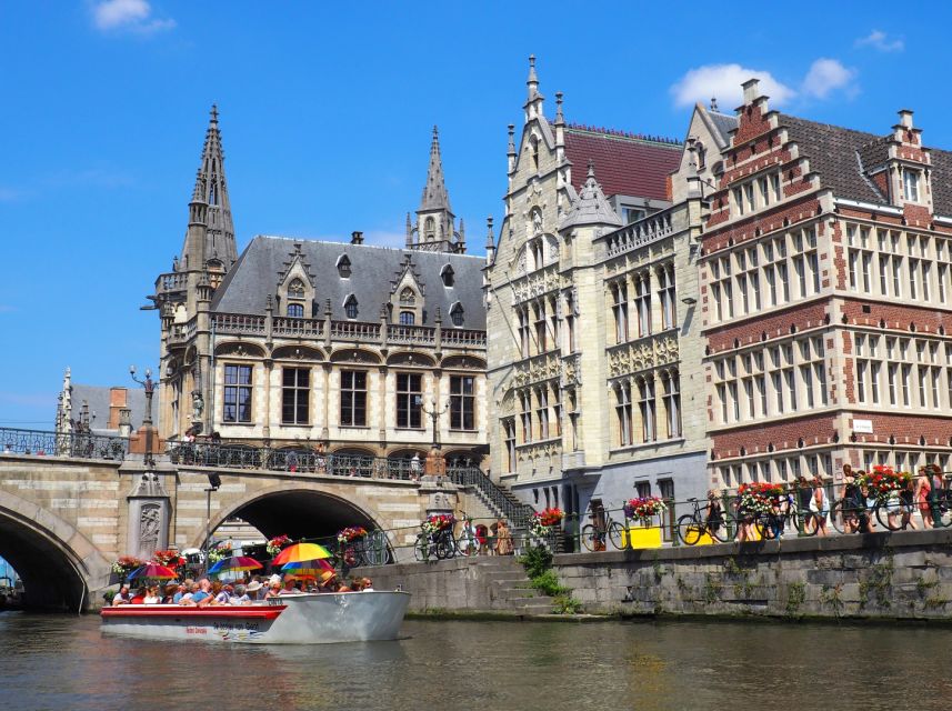 Ghent: 40 Minute Medieval Center Guided Boat Tour - A 40-minute medieval circuit on the River Leie