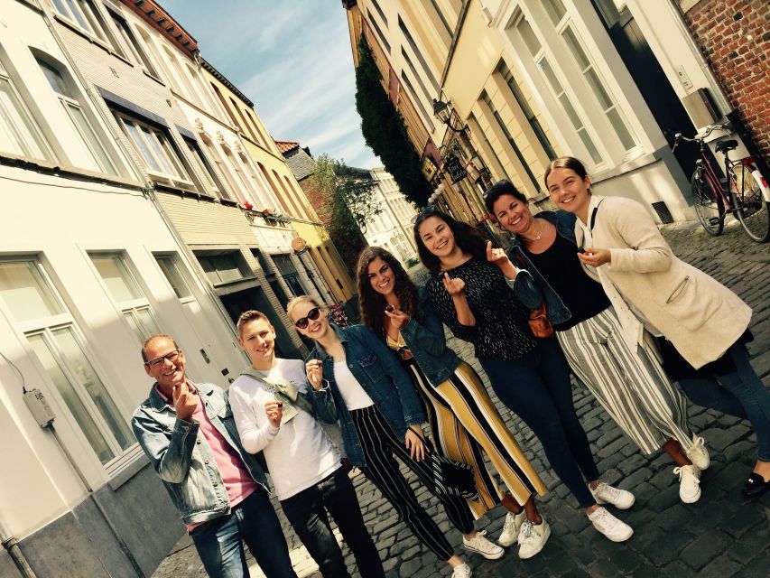 Ghent: Belgian Chocolate Walking Tour with Tastings - The 2-hour timing: enough to taste, not enough to over-stuff